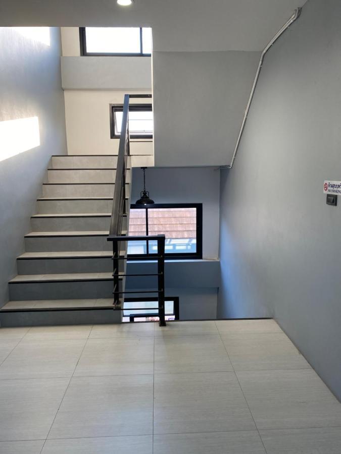 Dd Modern House Aparthotel Surat Thani Eksteriør bilde